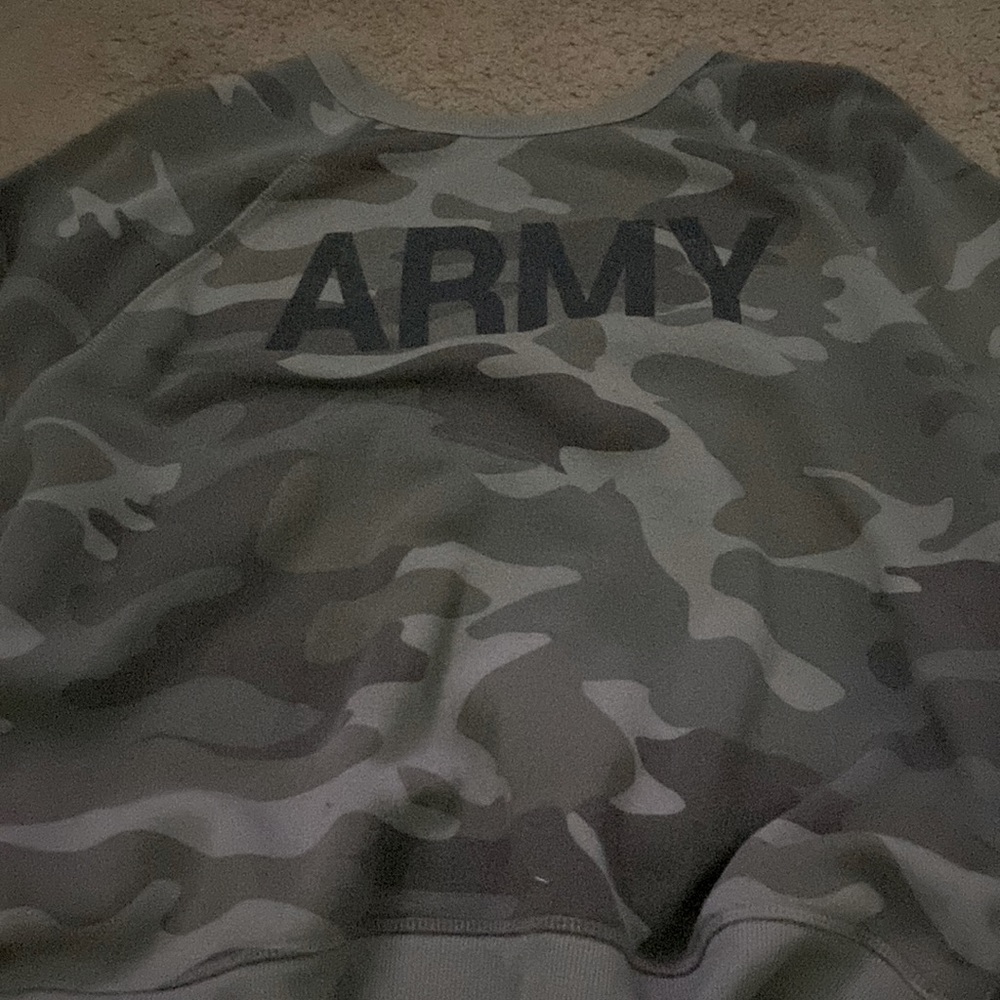 i never wear it. really comfortable and nice to wear.